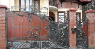 Купить услугу дизайн ворот Елизово, цена от 2168 руб.